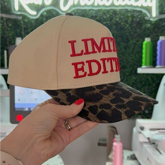 LIMITED EDITION - Leopard Vintage Trucker Hat - Embroidered - Picture 2 of 3
